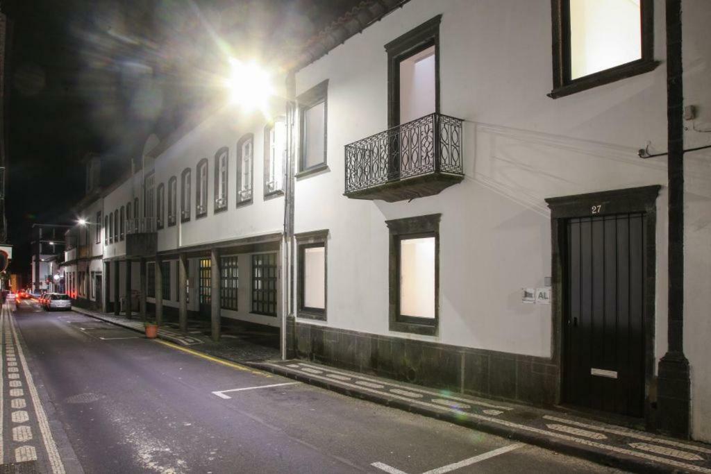 Place Of Moments Urban-Suites Ponta Delgada Extérieur photo